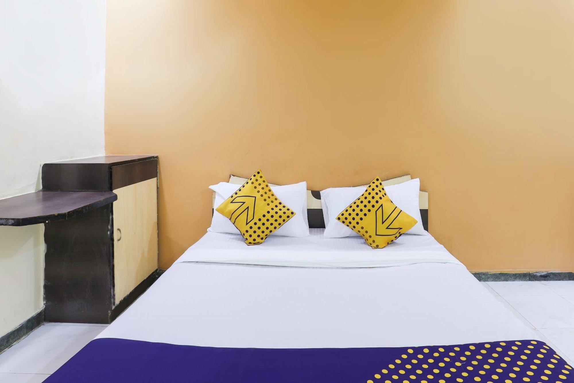 Spot On Sarovar