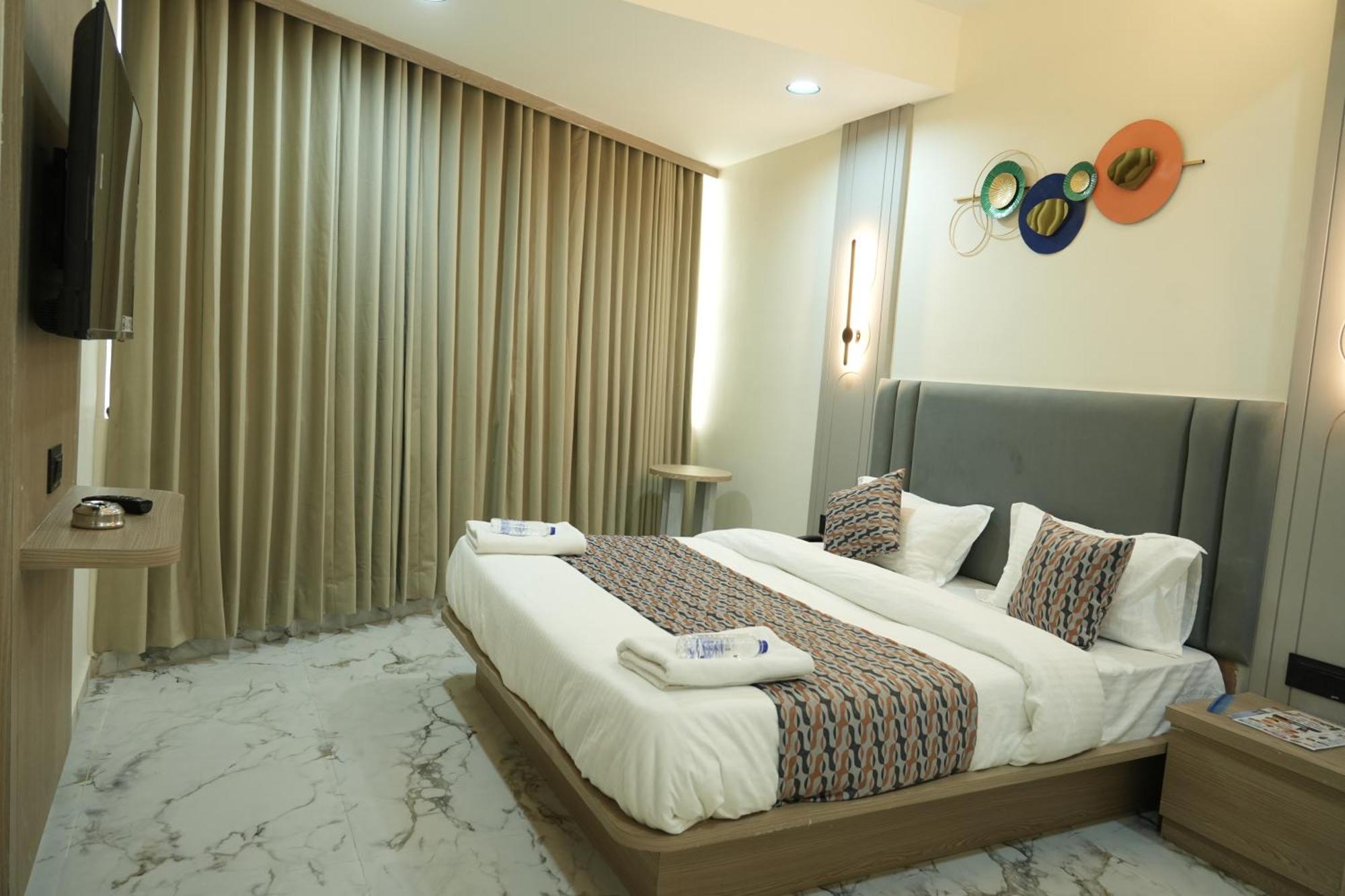 M Town Hotel Ahmedabad