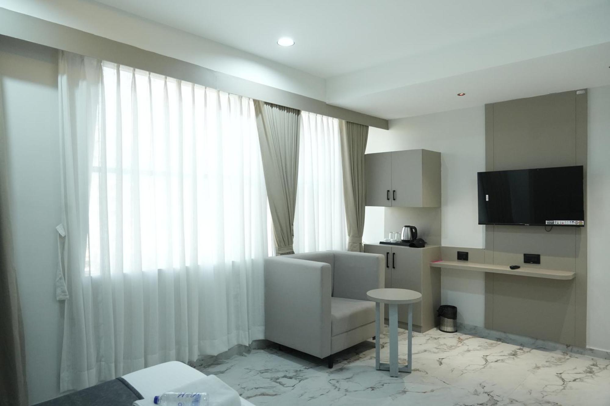 Hotel M Town 5*