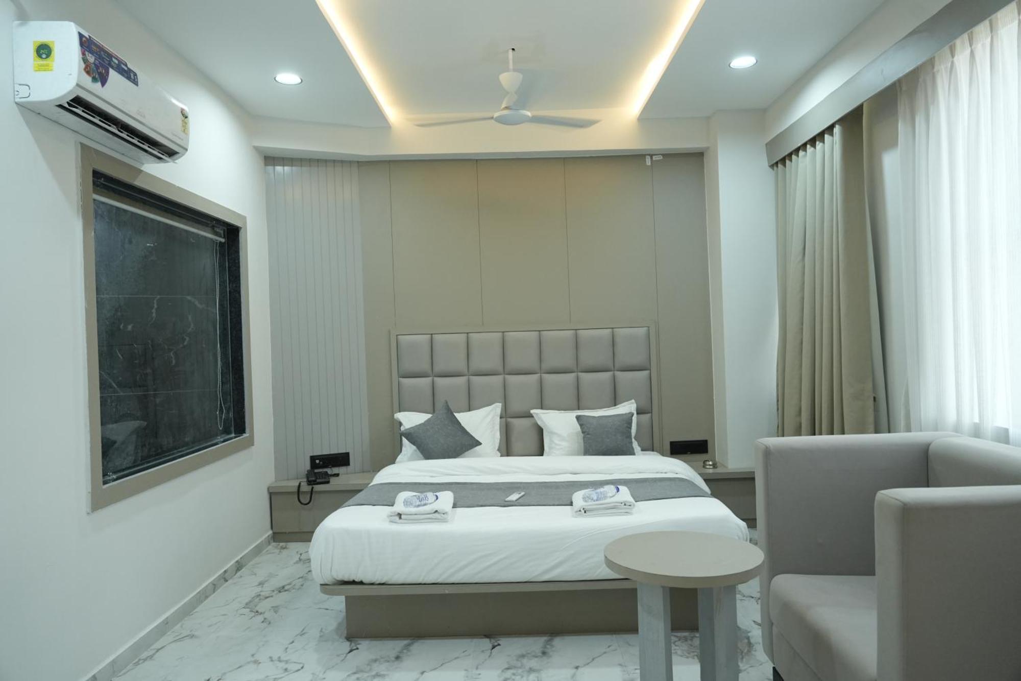 M Town Hotel