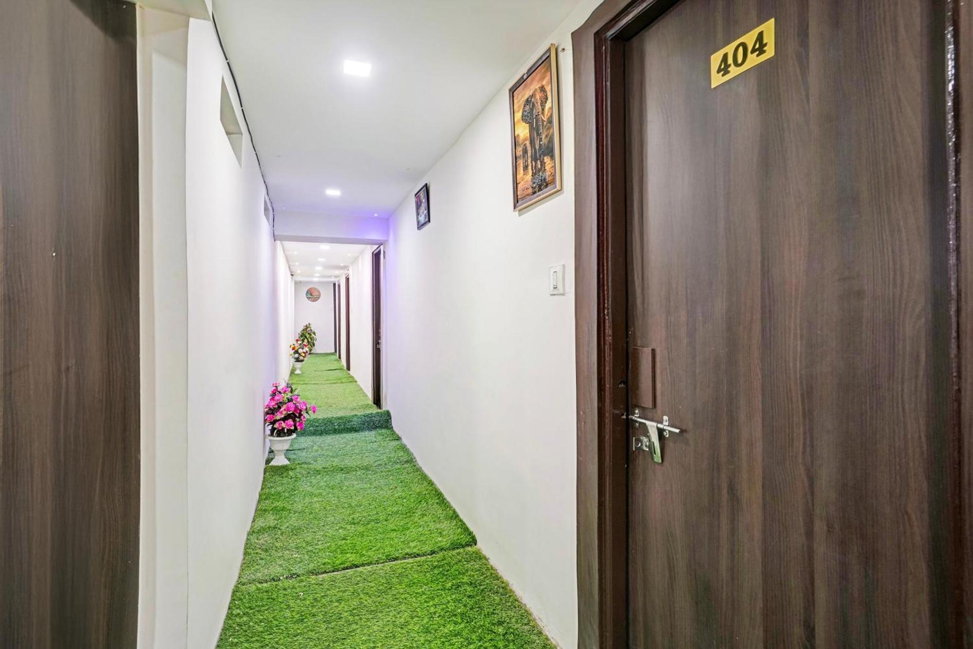 Hotel Super O Navrangpura Cg Road Formerly Yugraj