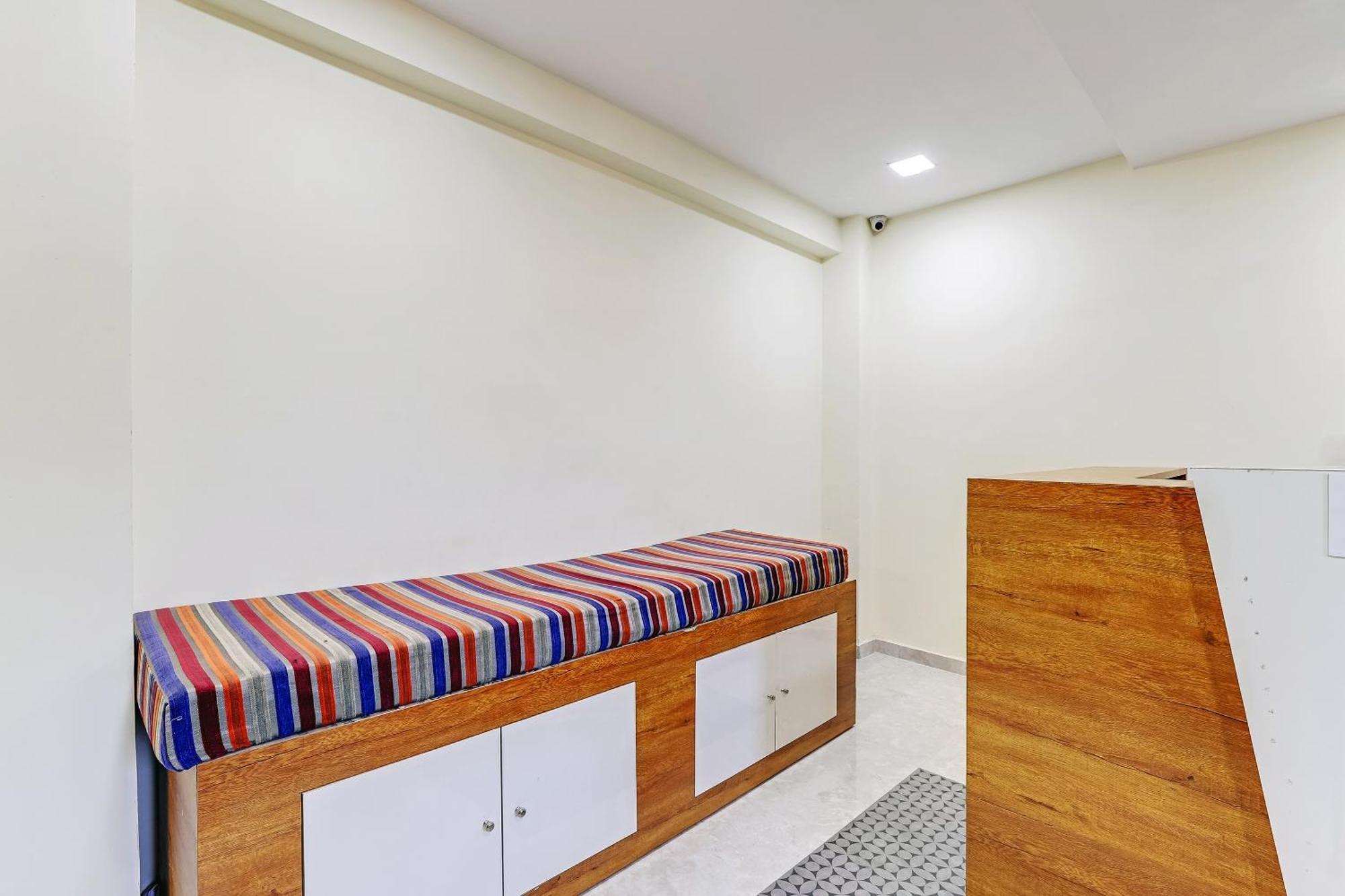 O Star Hotel