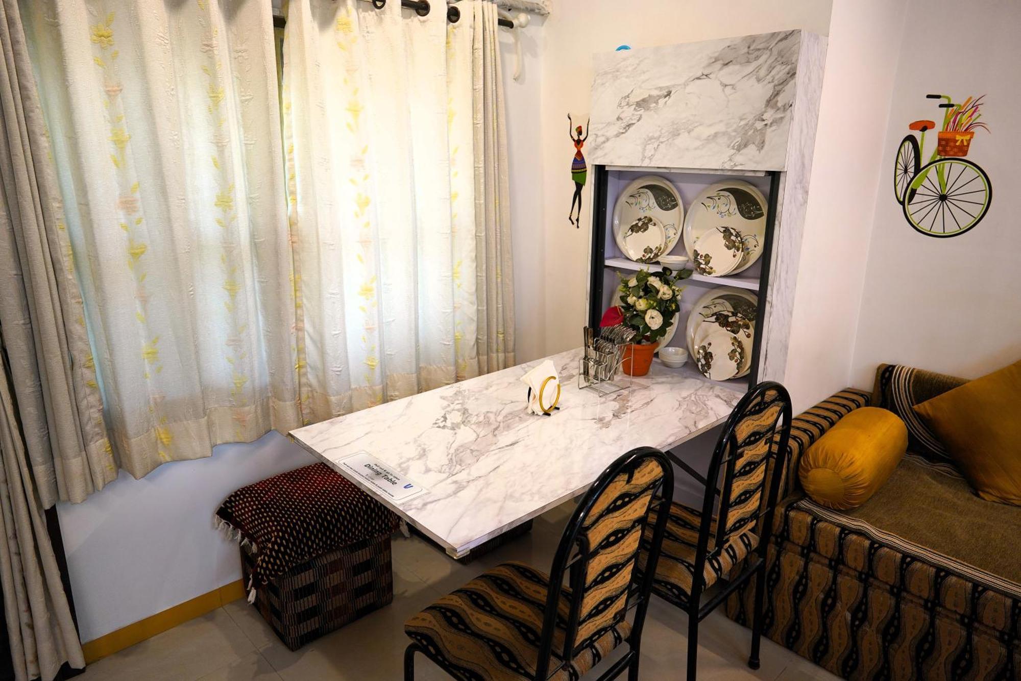 The Homeland Apartment *