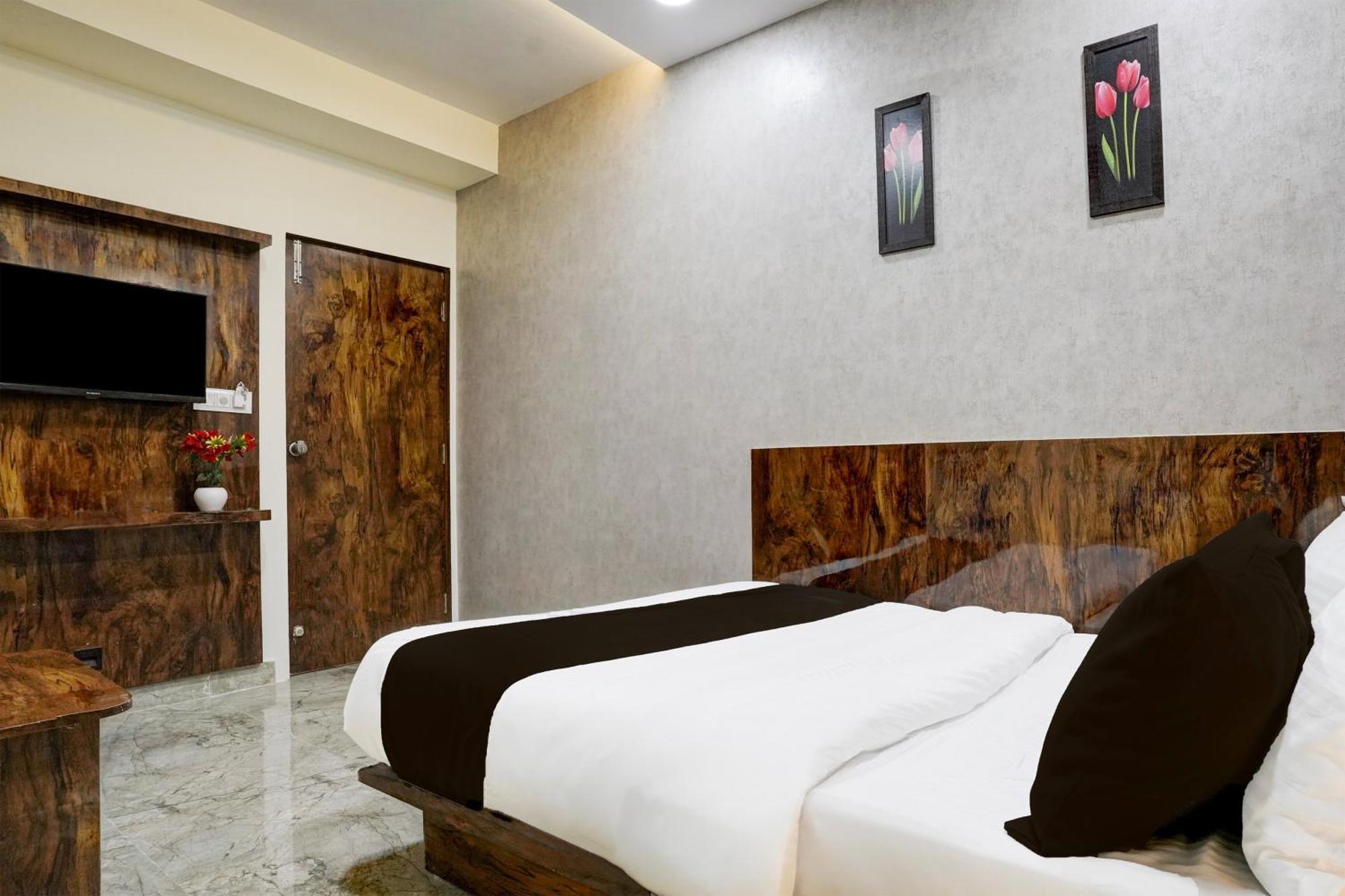 O Shubham Hotel 3*