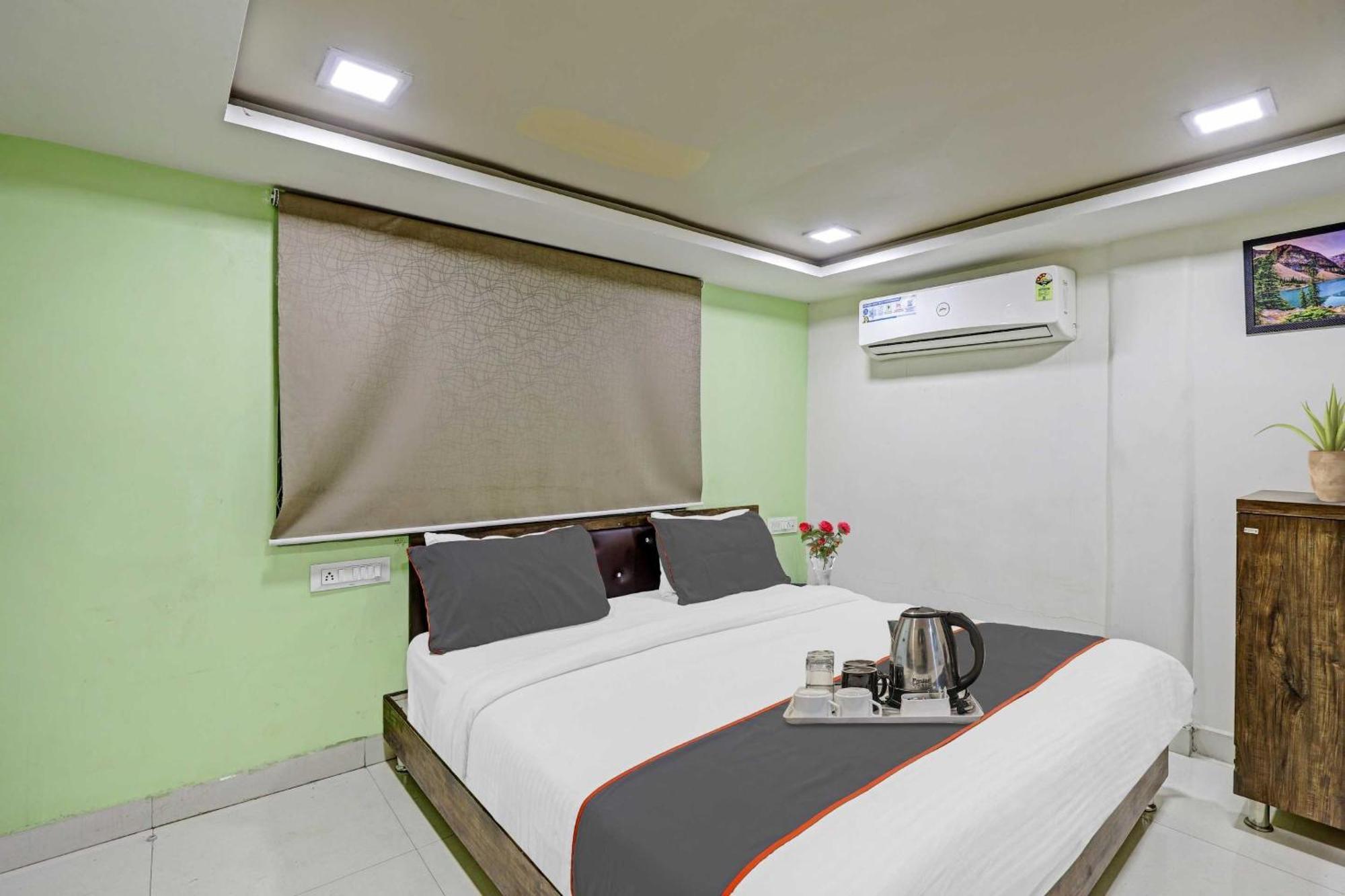 Hotel O Royal