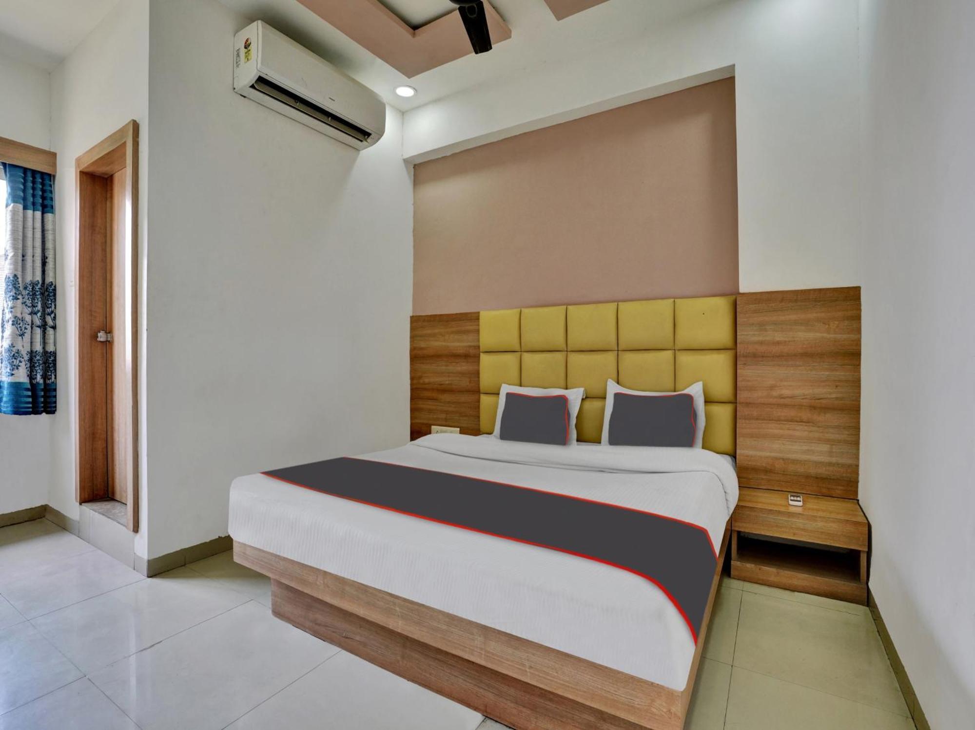O Nik Palace Hotel 3*