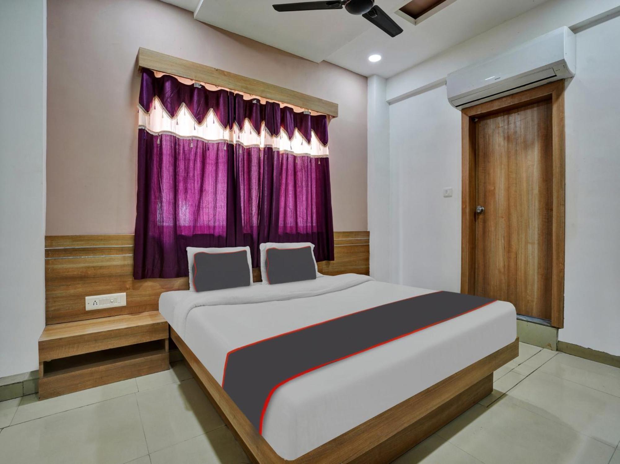 O Nik Palace 3* Naroda