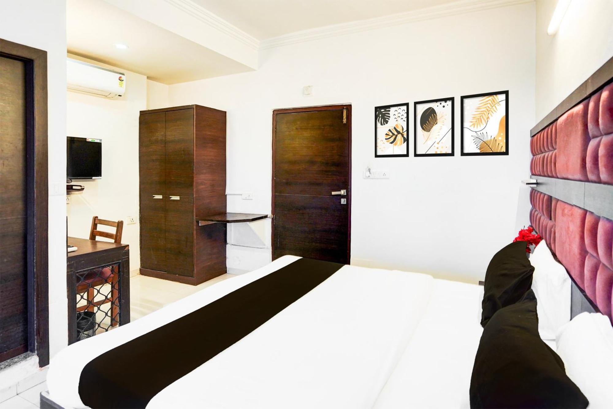 Super Collection O Maninagar Formerly Park Land 3* Ahmedabad