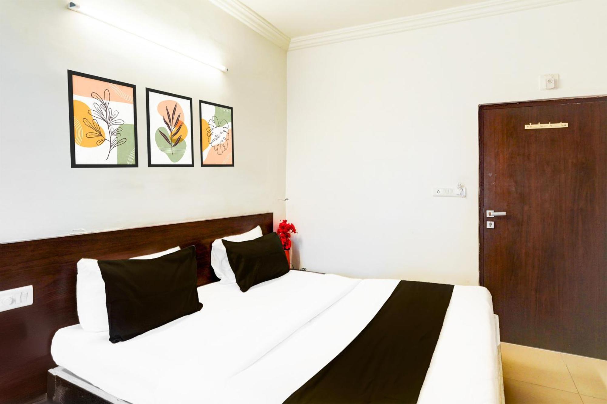 Super Collection O Maninagar Formerly Park Land 3* Ahmedabad