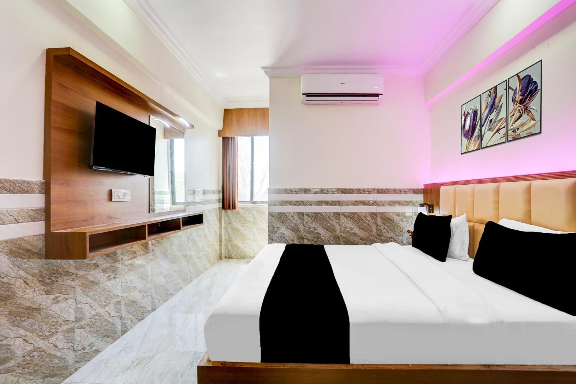 Collection O Ahmedabad Airport Formerly Hotel Runway Inn Hotel