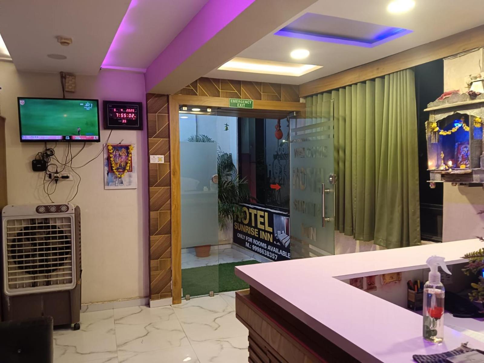 Sunrise Hotel 3*