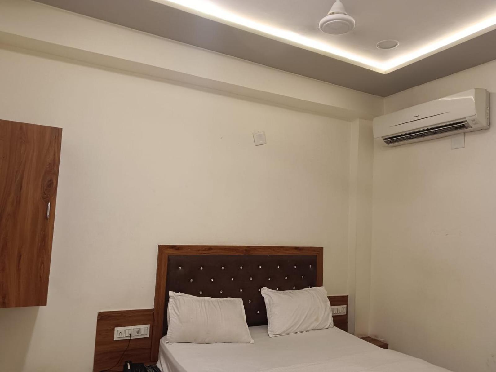 Sunrise Hotel
