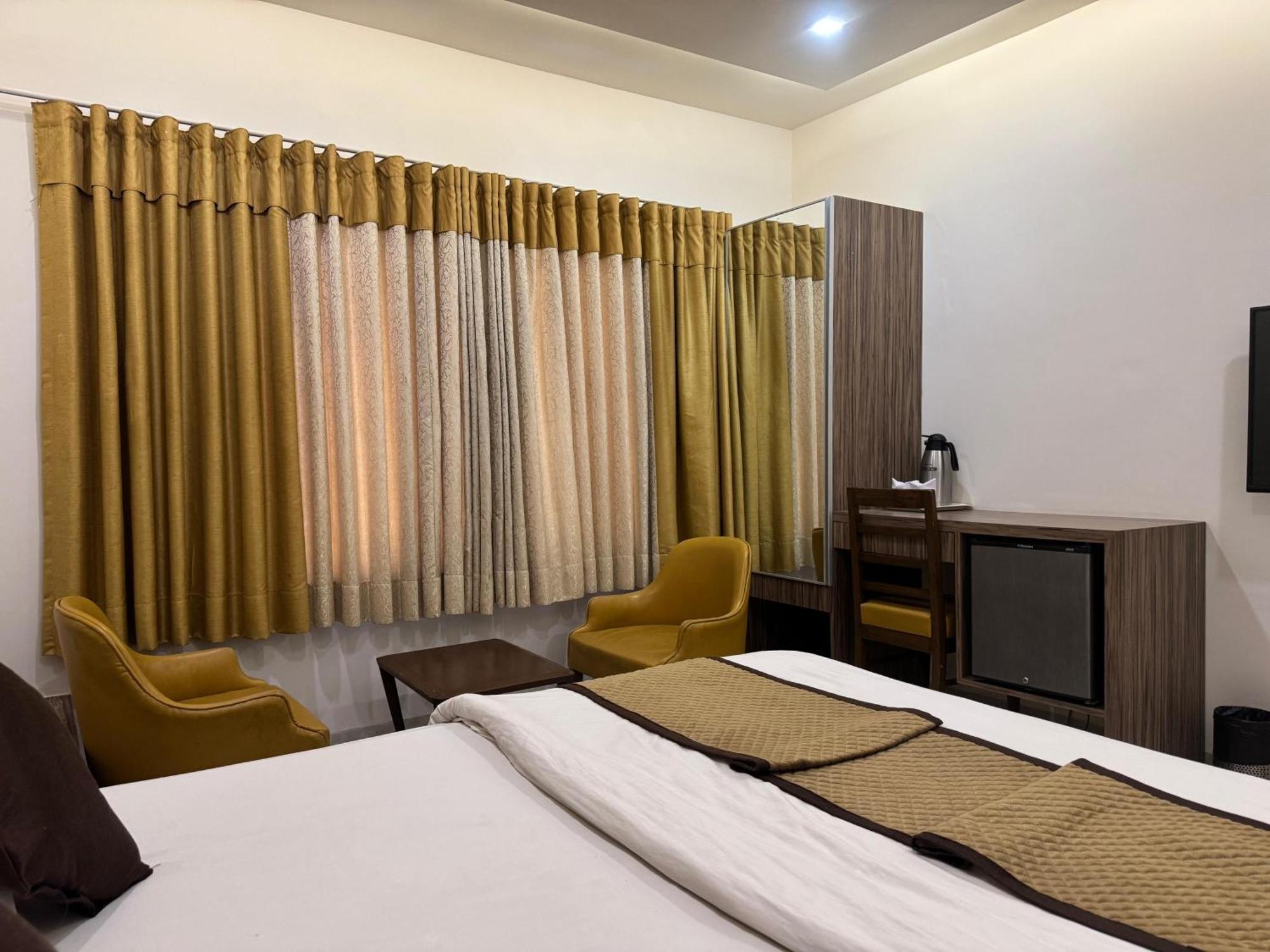 Hotel Kabir