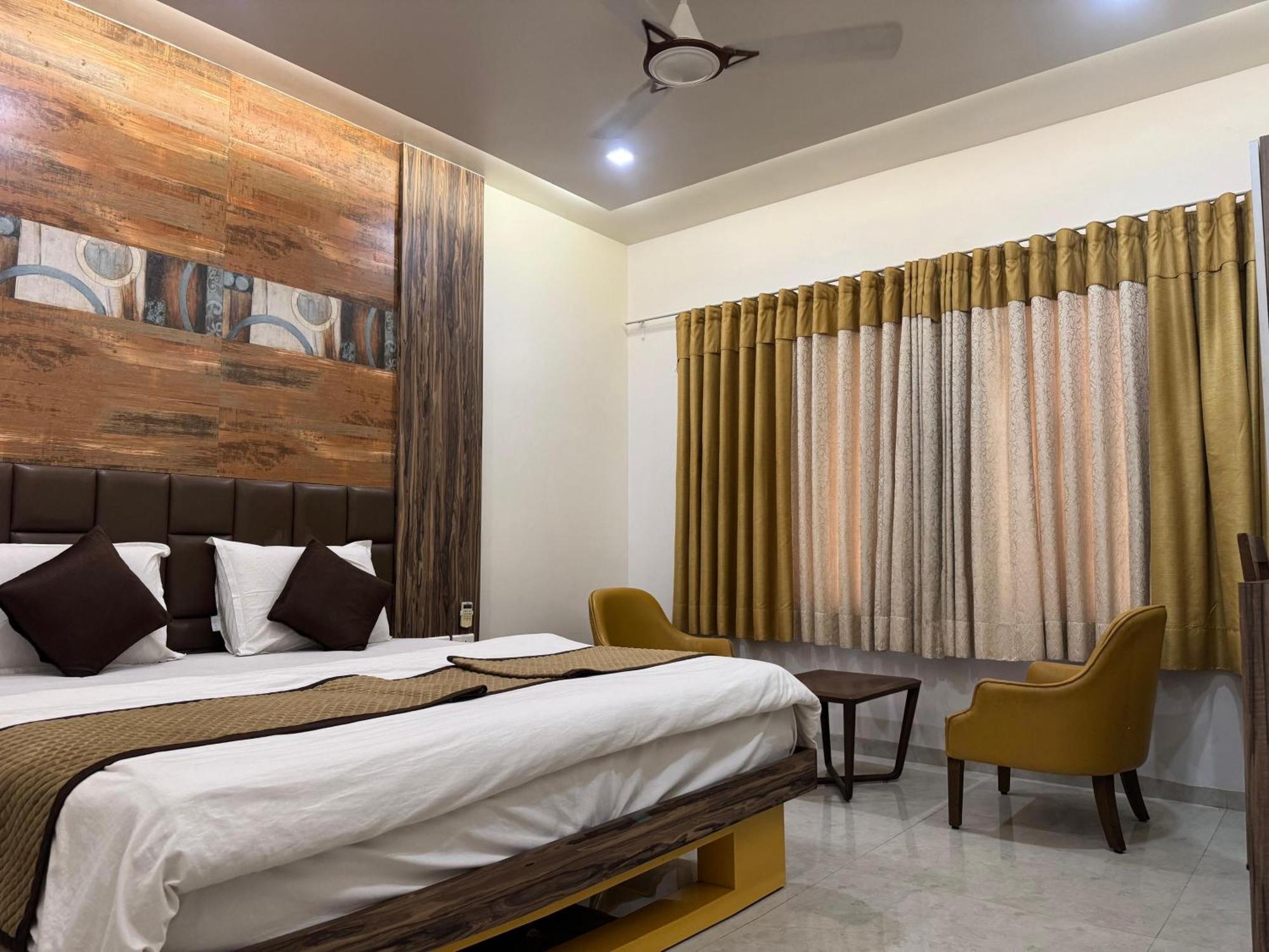 Hotel Kabir 3*