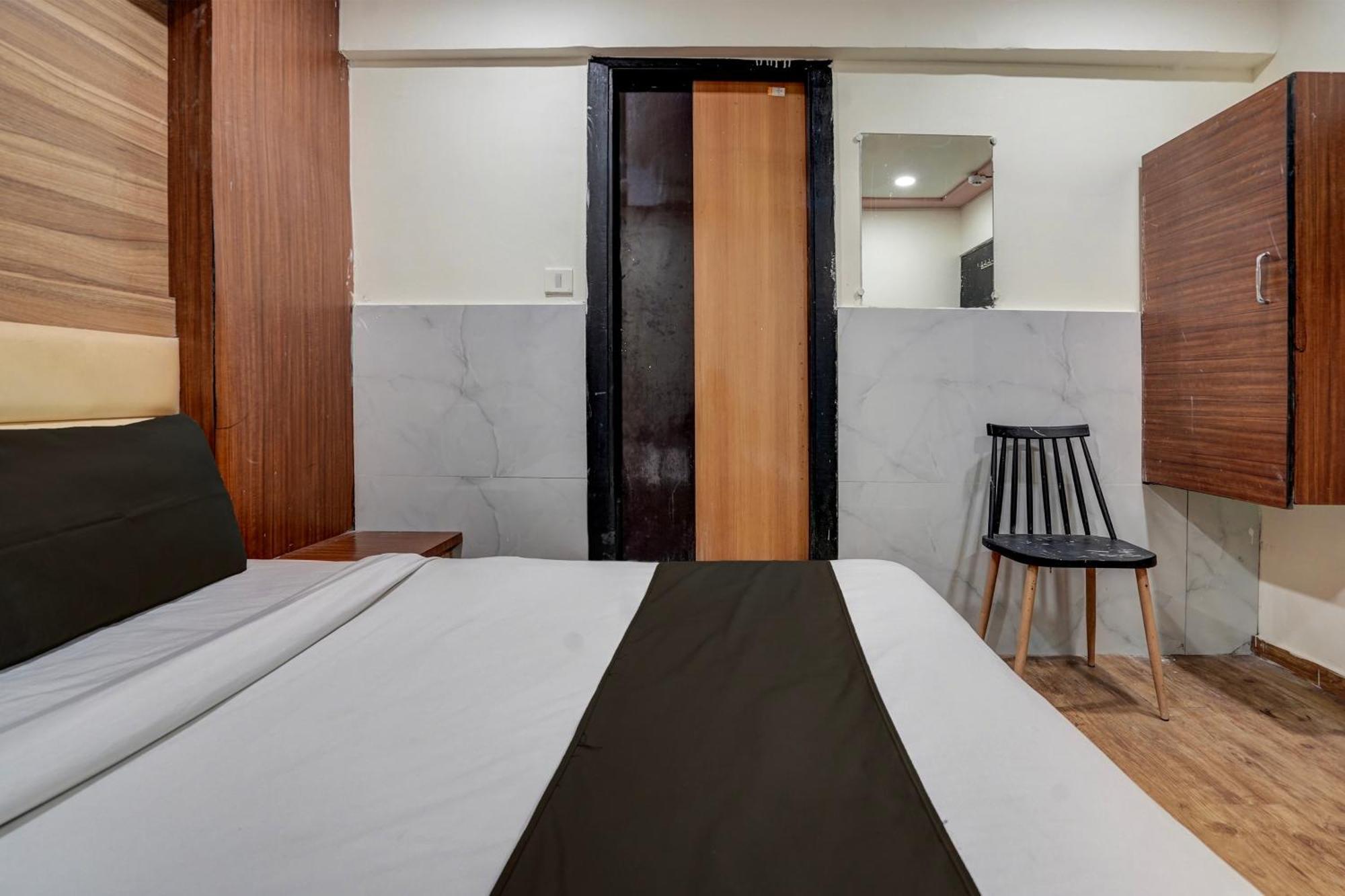 Hotel O Palak Palace 3*