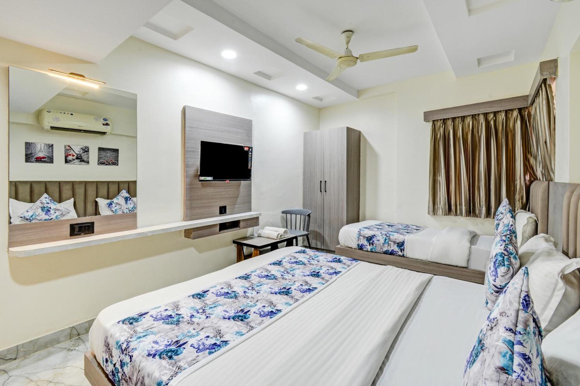 Royal Stay, Pakwan Sg Highway
