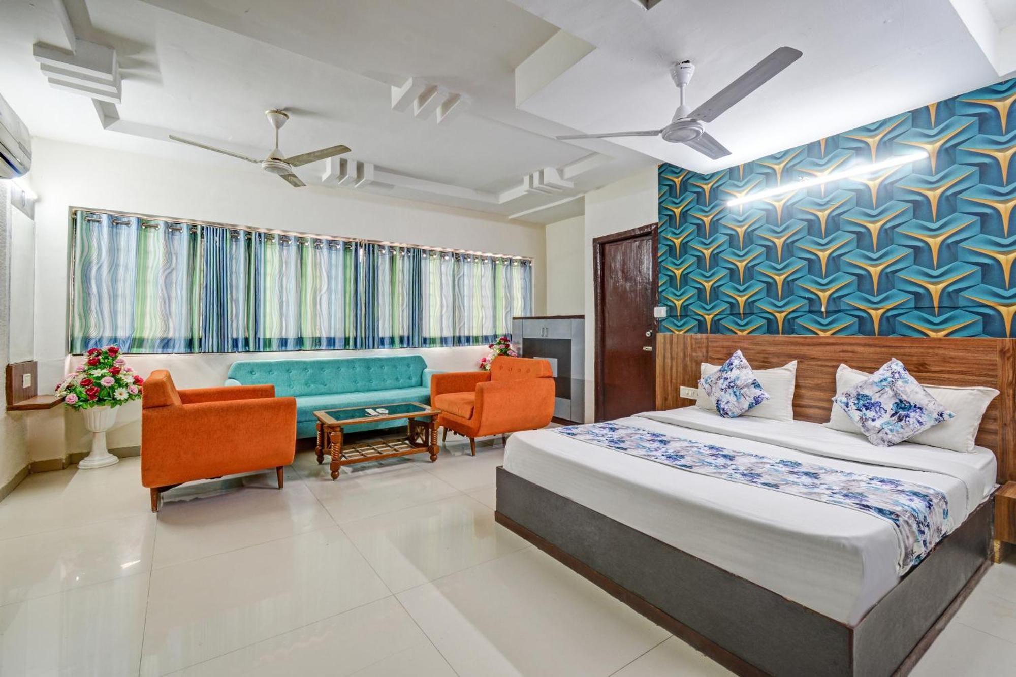 Royal Stay, Pakwan Sg Highway Hotel