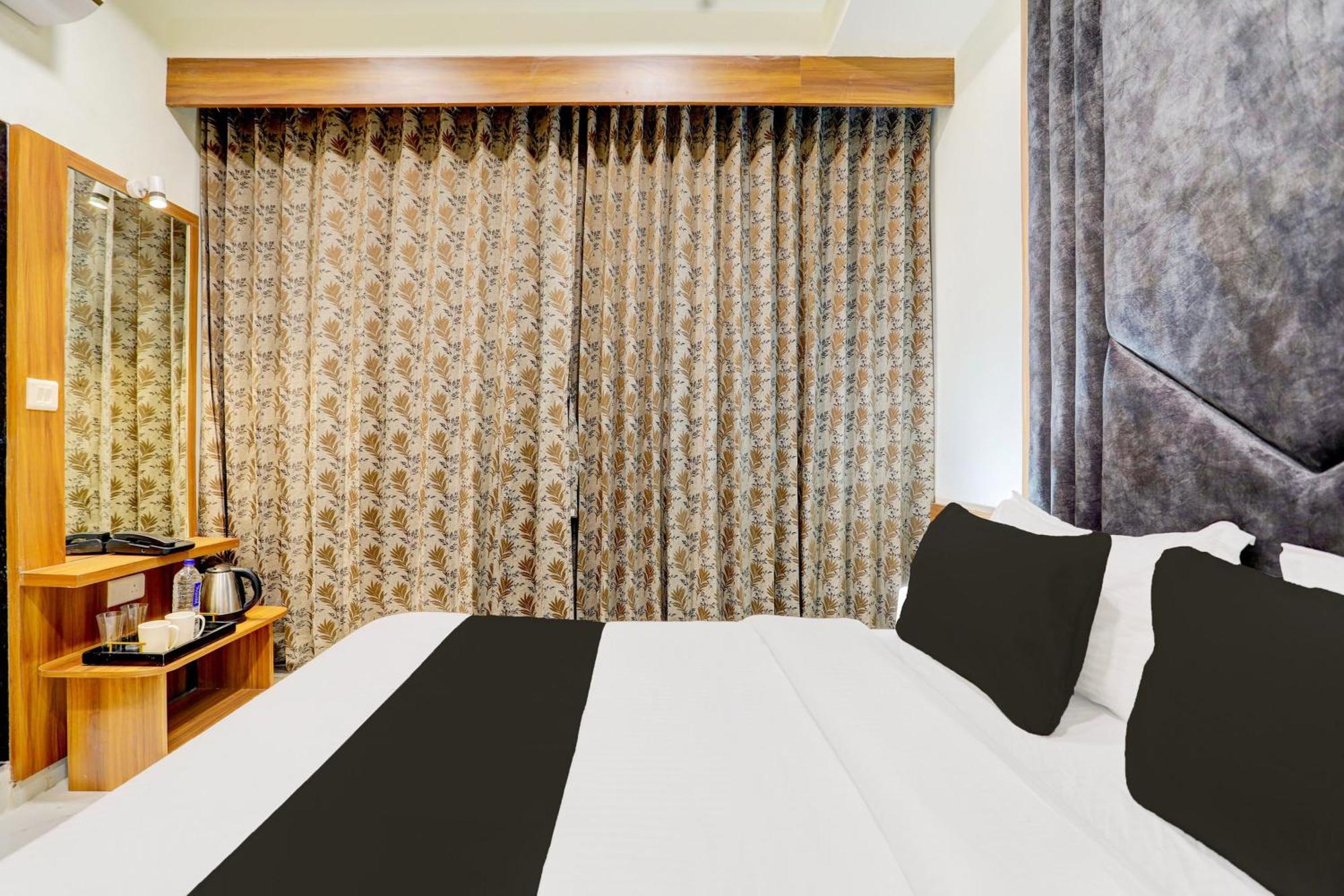 Hotel O Sun Light *
