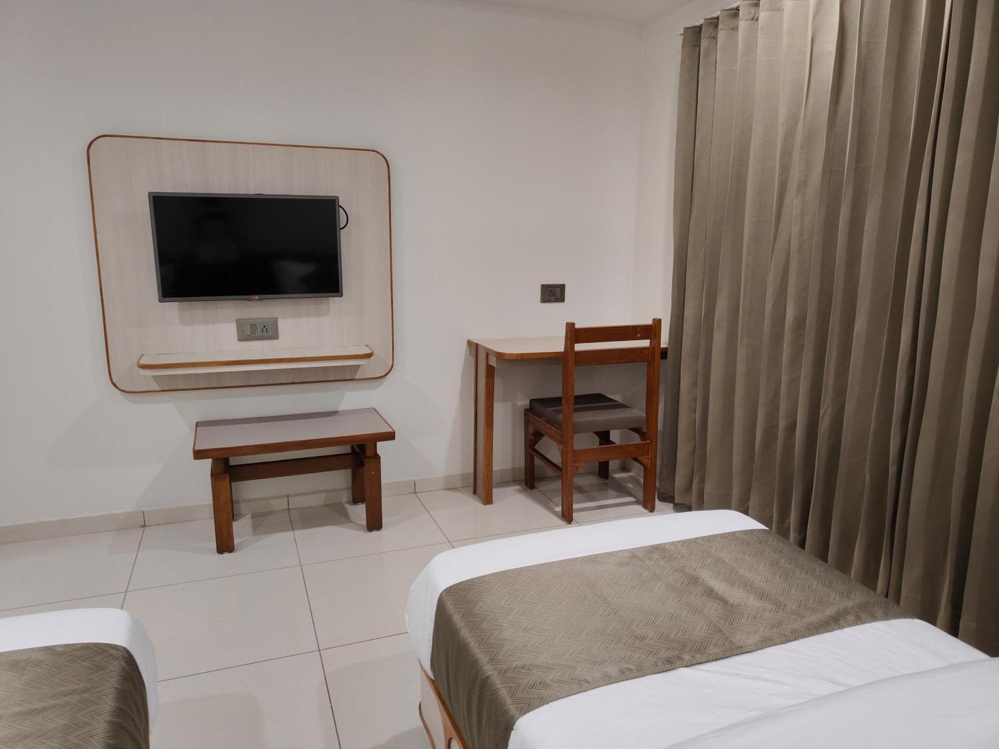 Kozar Hotel