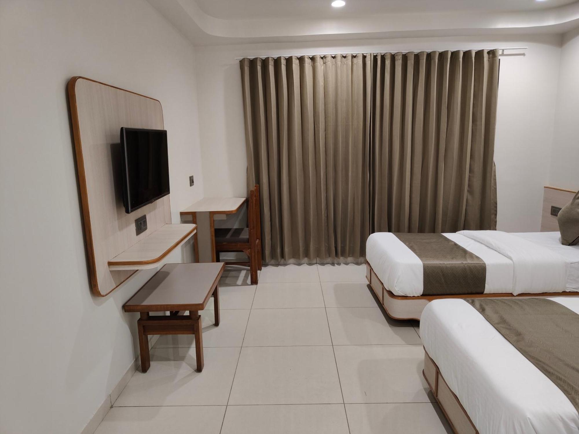 Hotel Kozar 3*