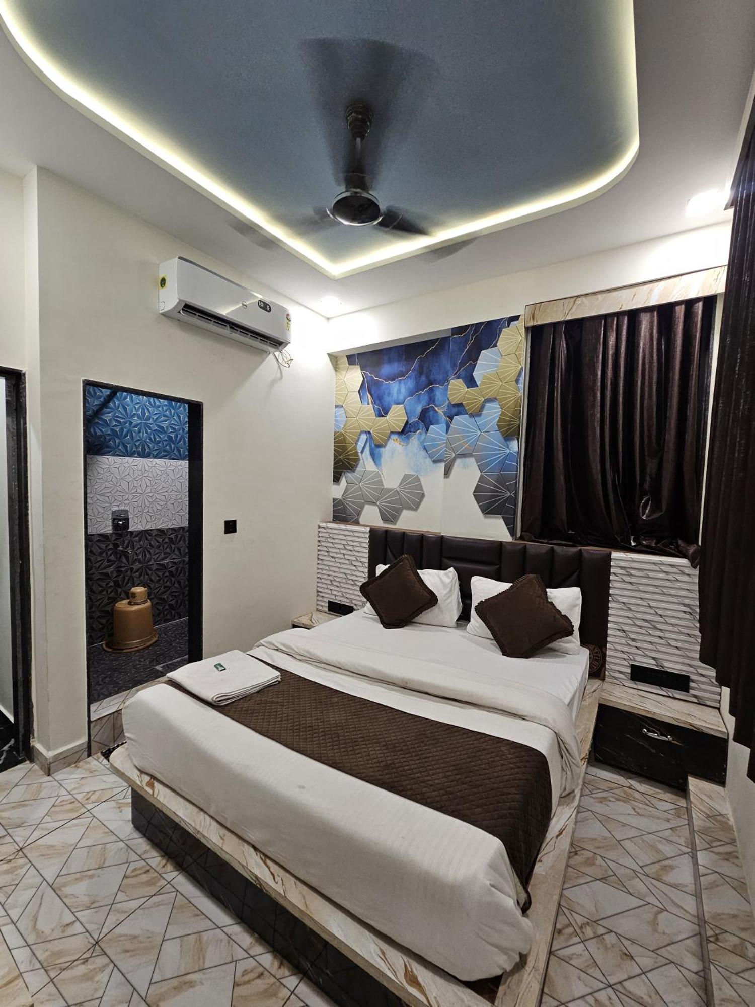 Hotel Rising Gest *