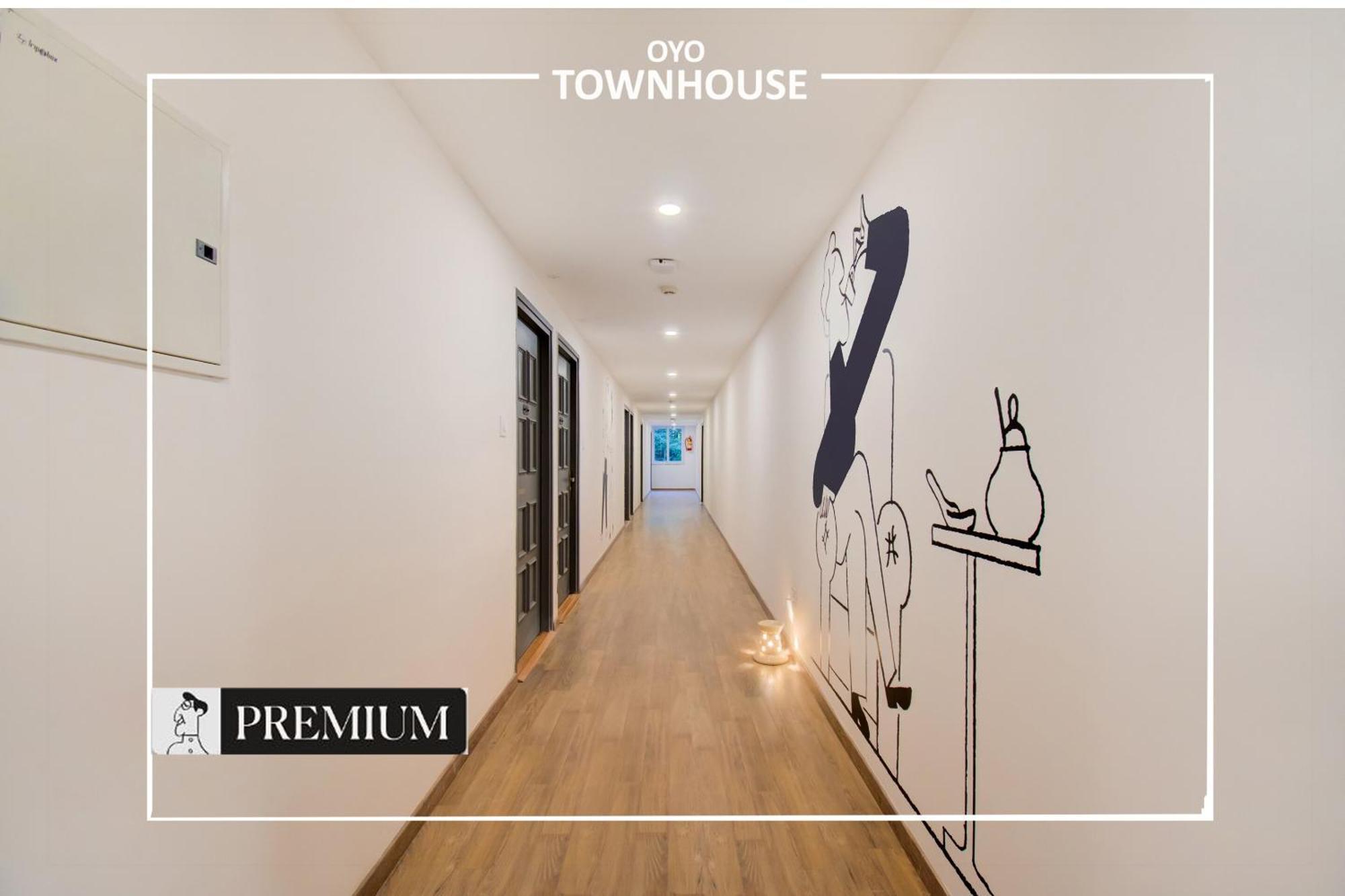 Townhouse Netaji Road Ahmedabad