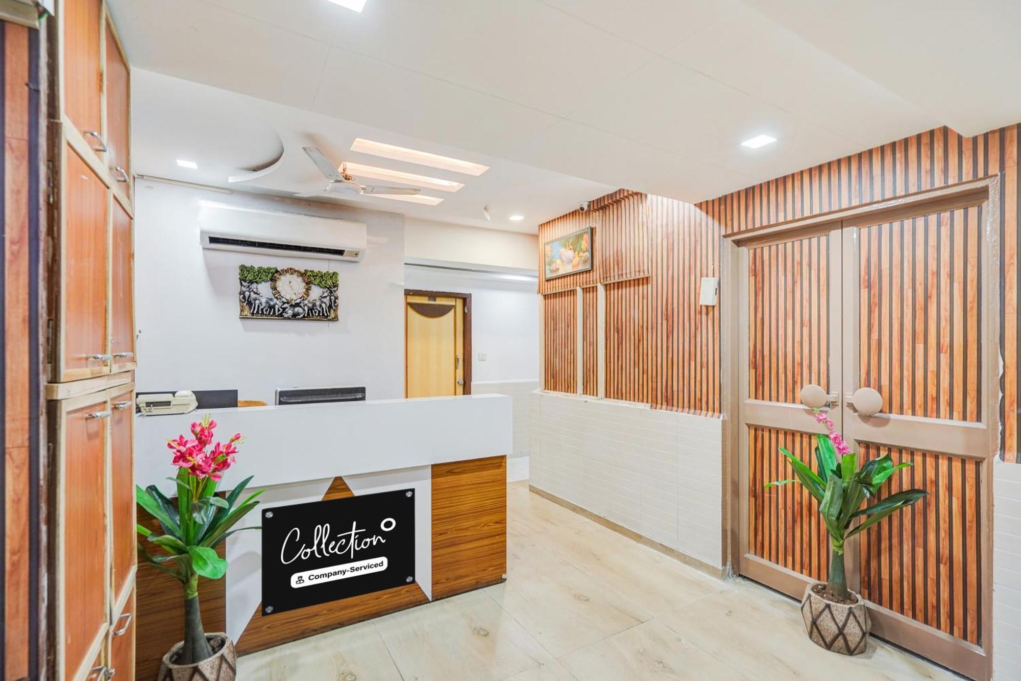 Hotel Super Collection O Maninagar East Formerly Maninagar Residency *