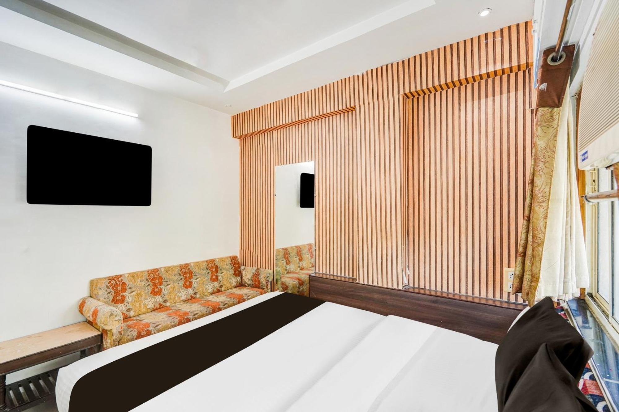 Hotel Super Collection O Maninagar East Formerly Maninagar Residency