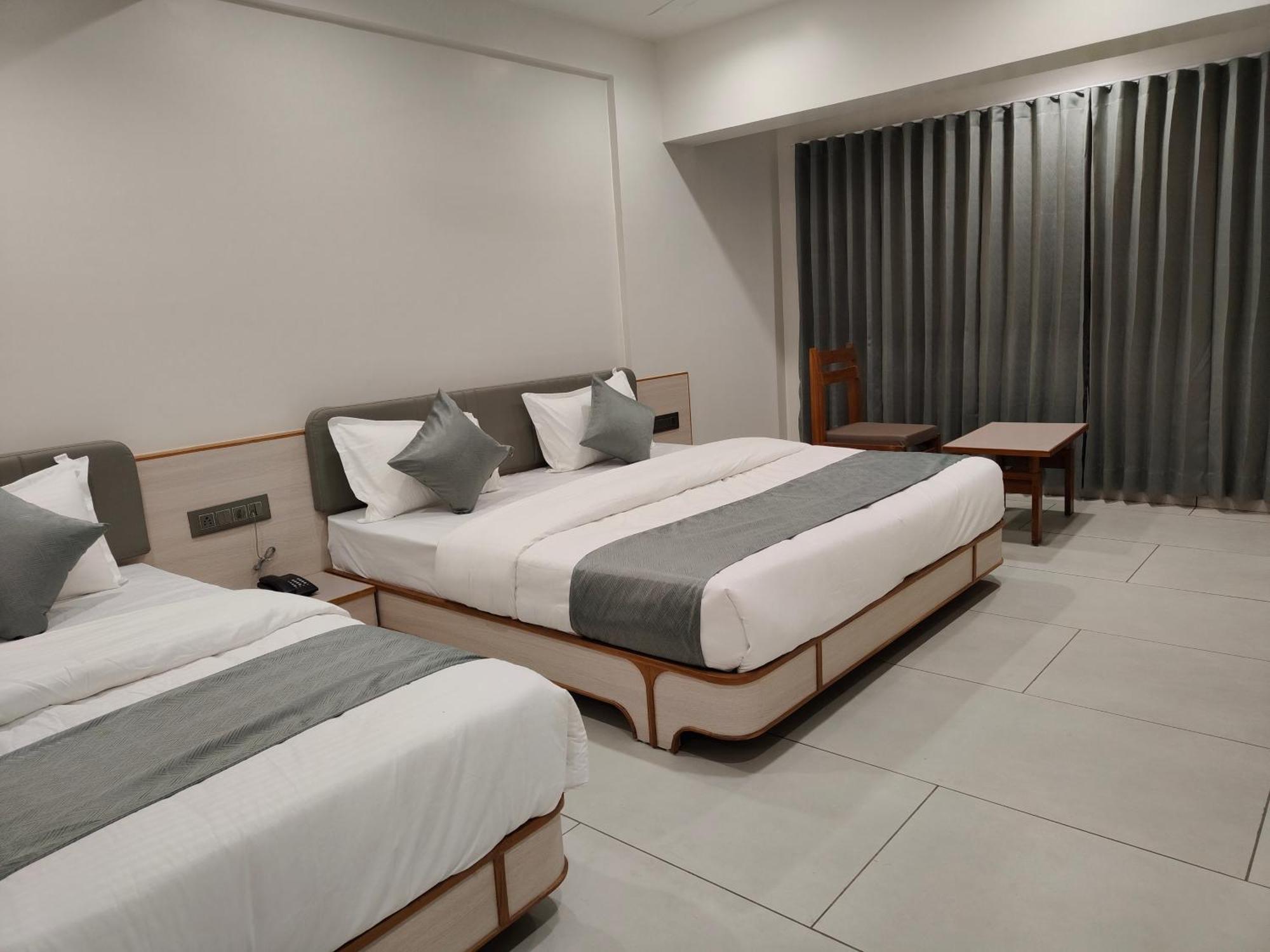 Kozar Hotel