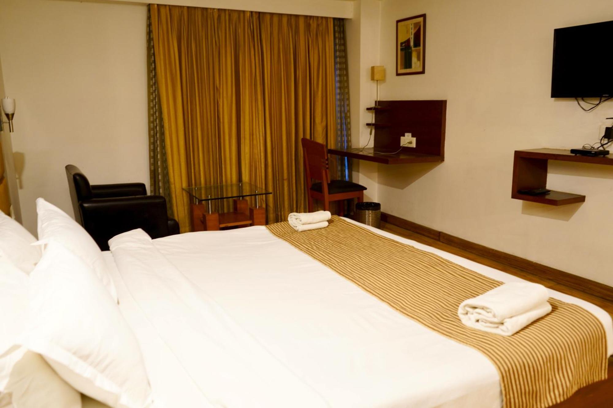The Sky Comfort, Vejalpur 3* Ahmedabad