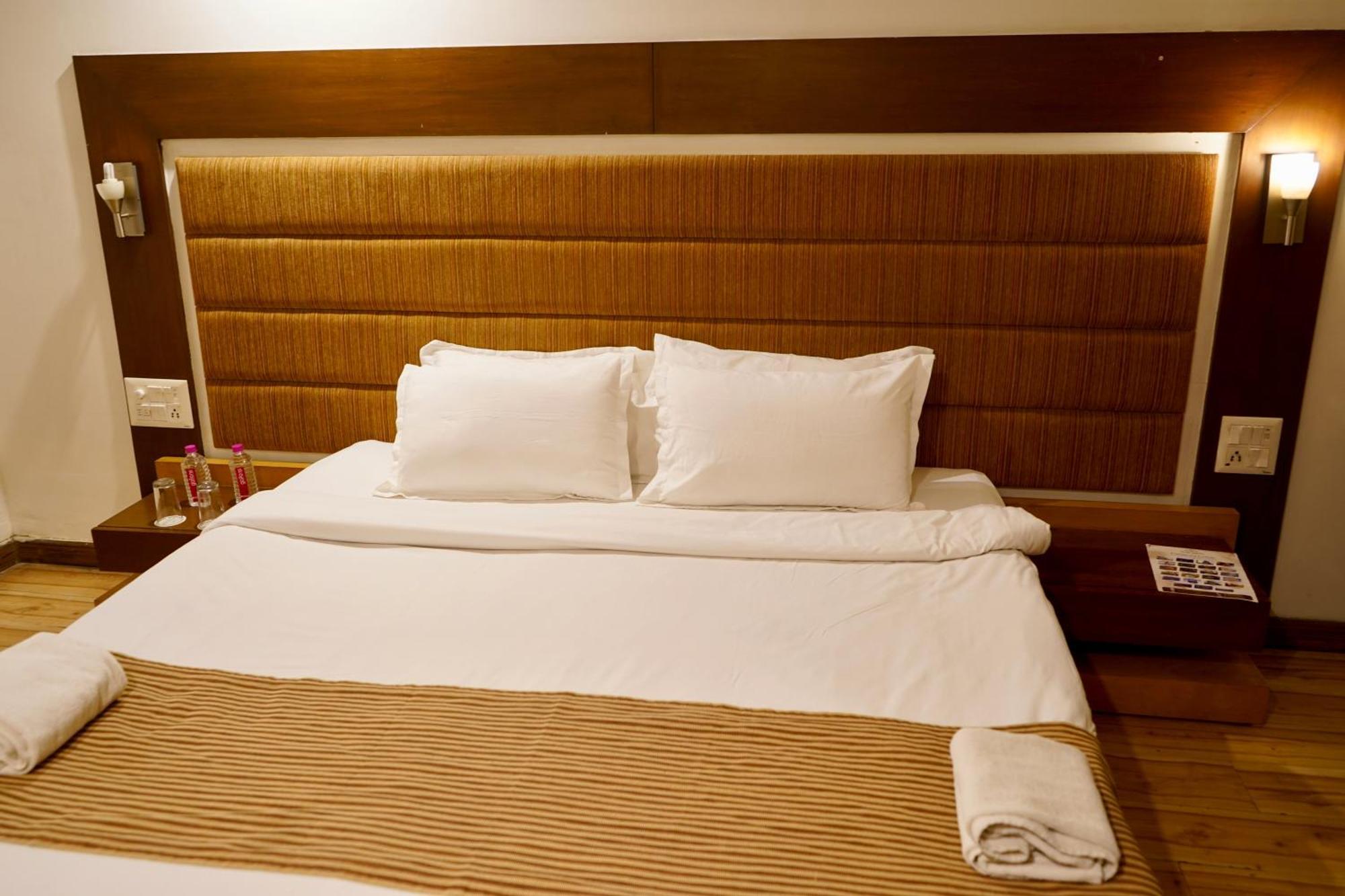 The Sky Comfort, Vejalpur Hotel Ahmedabad