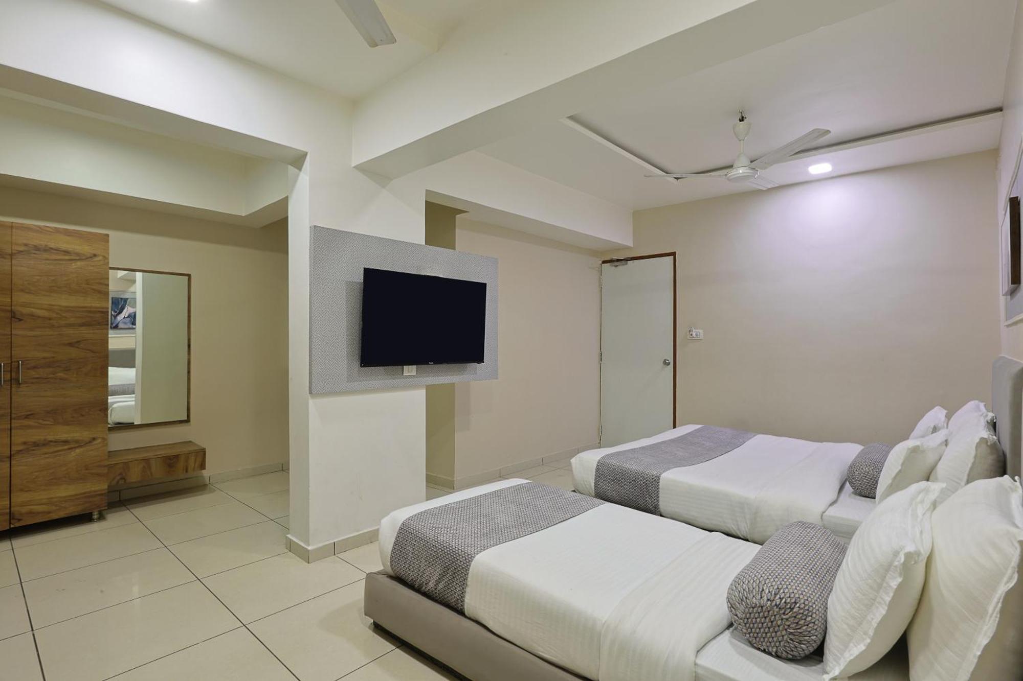 Shaligram Hotel Ahmedabad