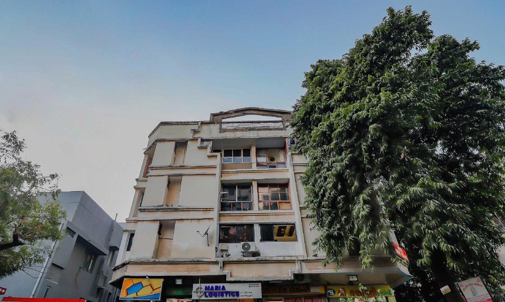 Hotel O Greenwood 4* Ahmedabad
