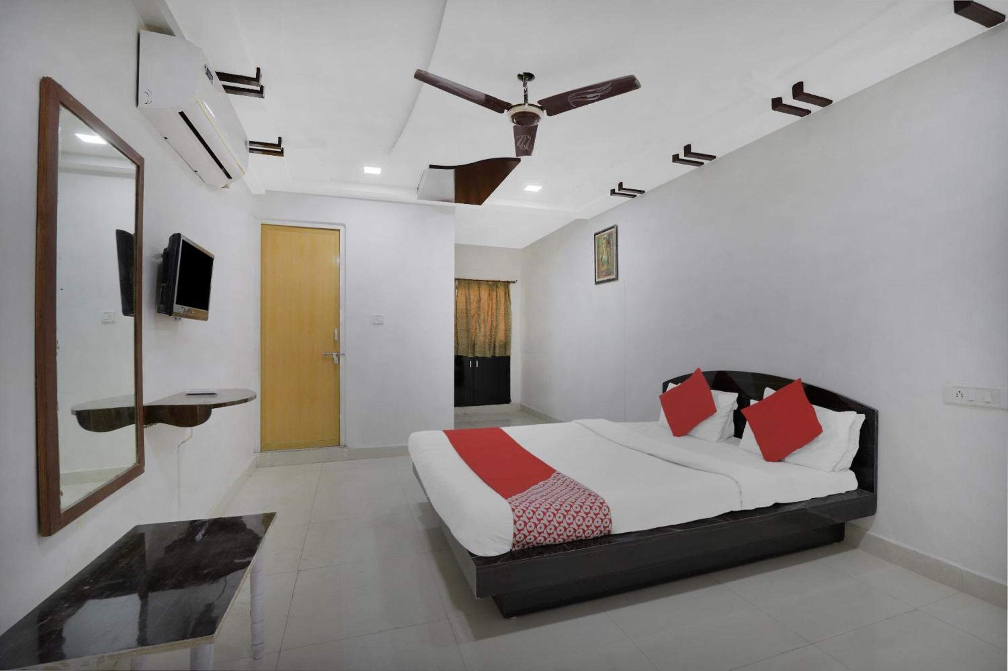 Hotel O Rudra Palace