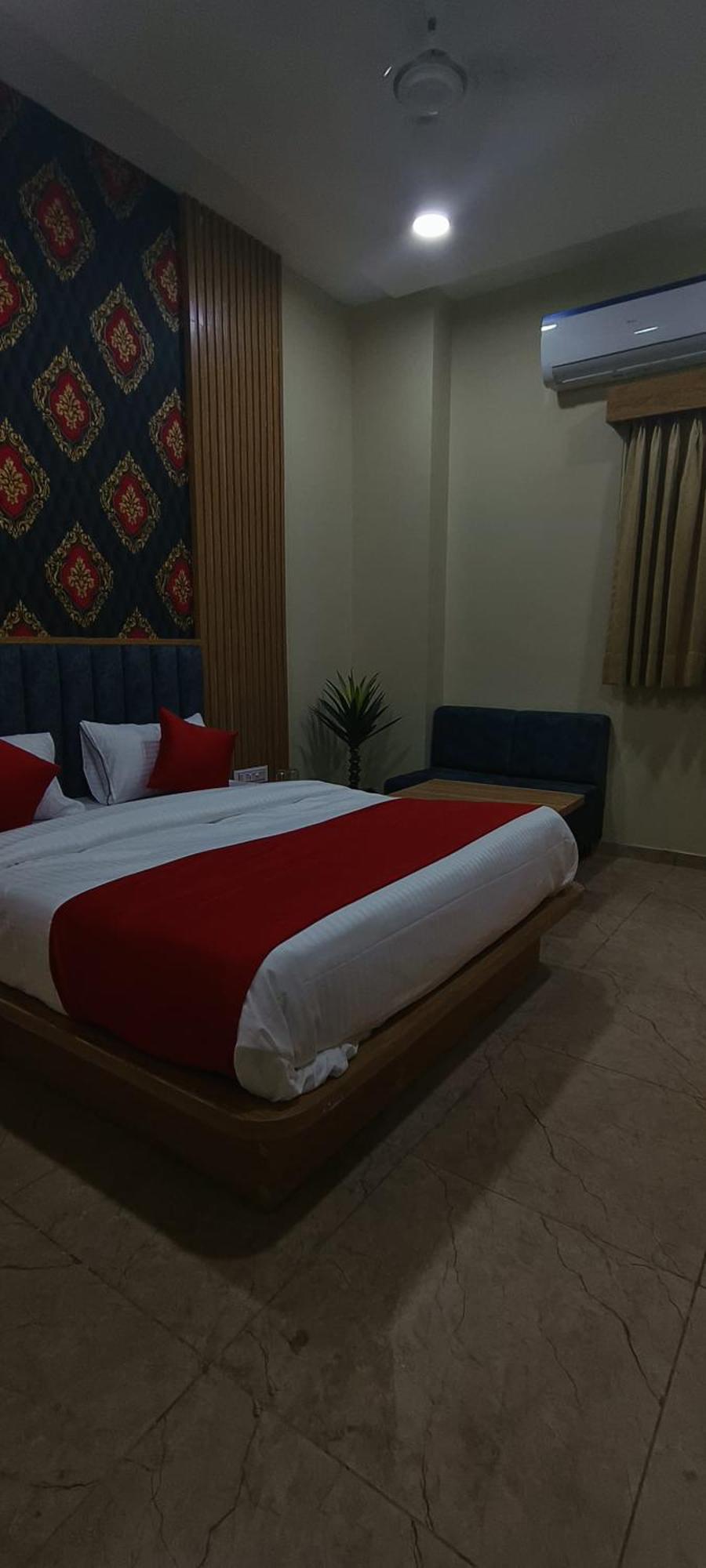 Hill Guest house *