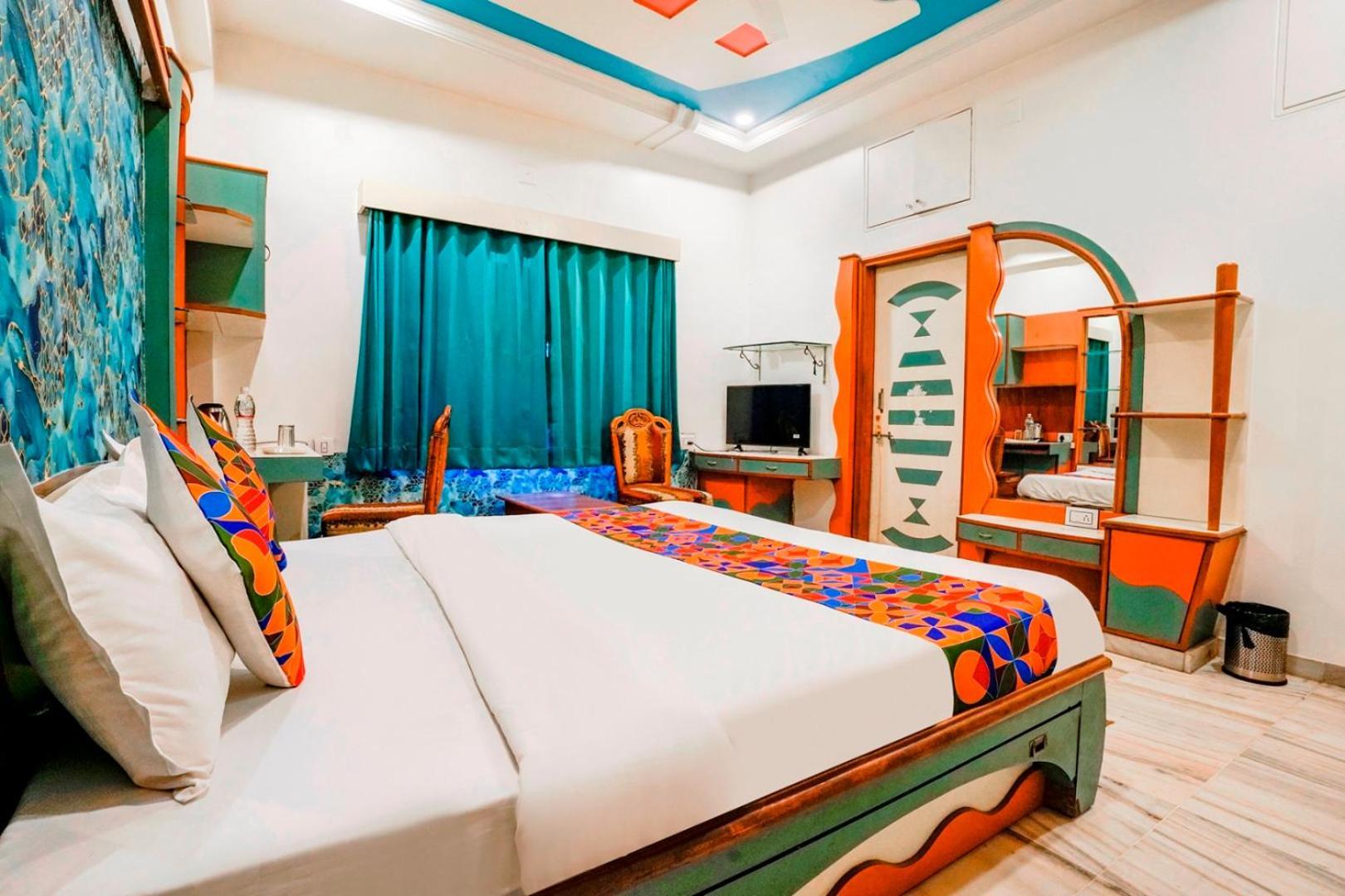 Rest & Peace 2, Airport Hotel Ahmedabad