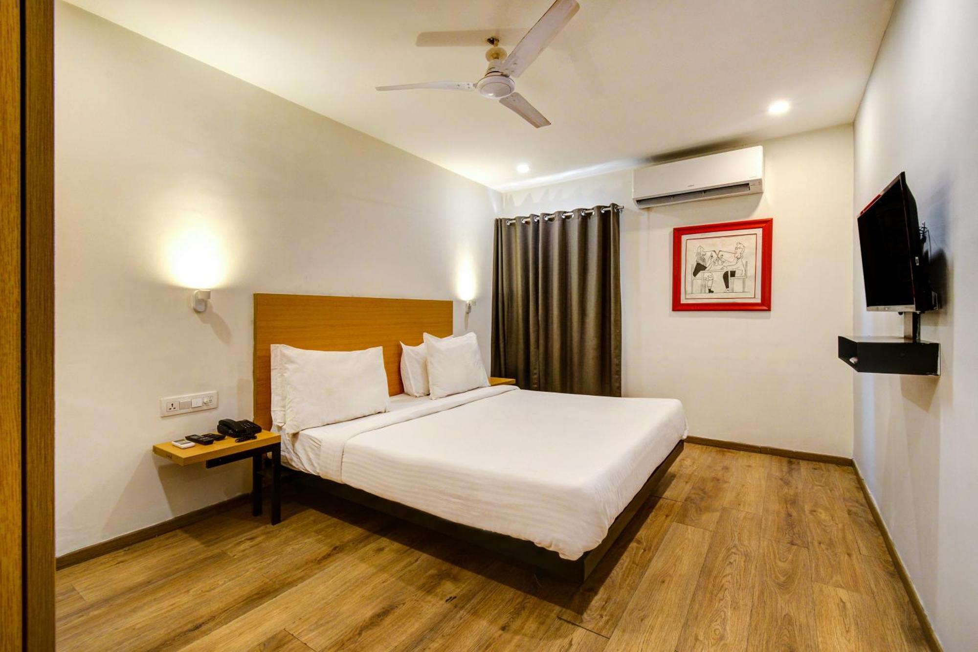Hotel Neelkanth