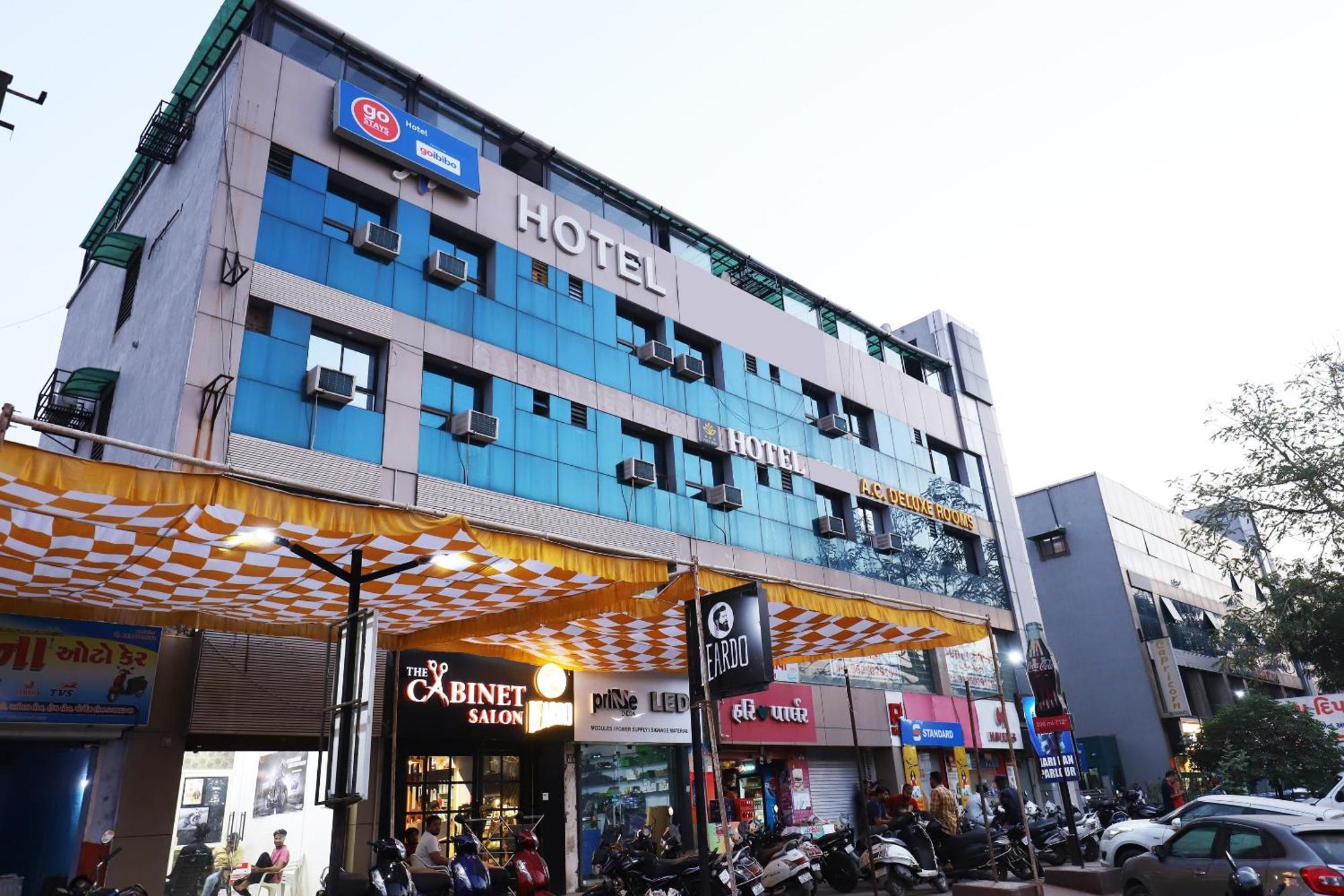 Hotel O Blue Moon 3*