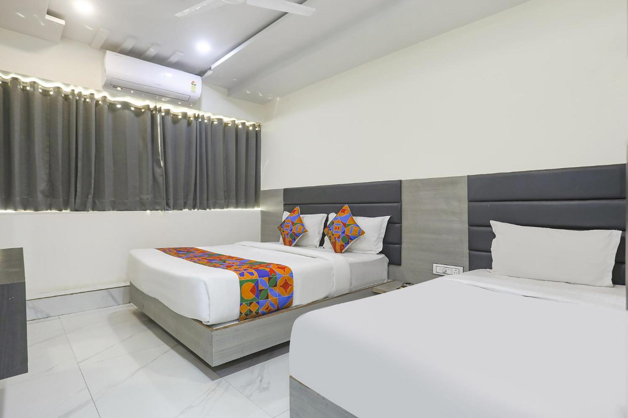 Fabhotel Ss - Opp Vishwakarma Engineering College