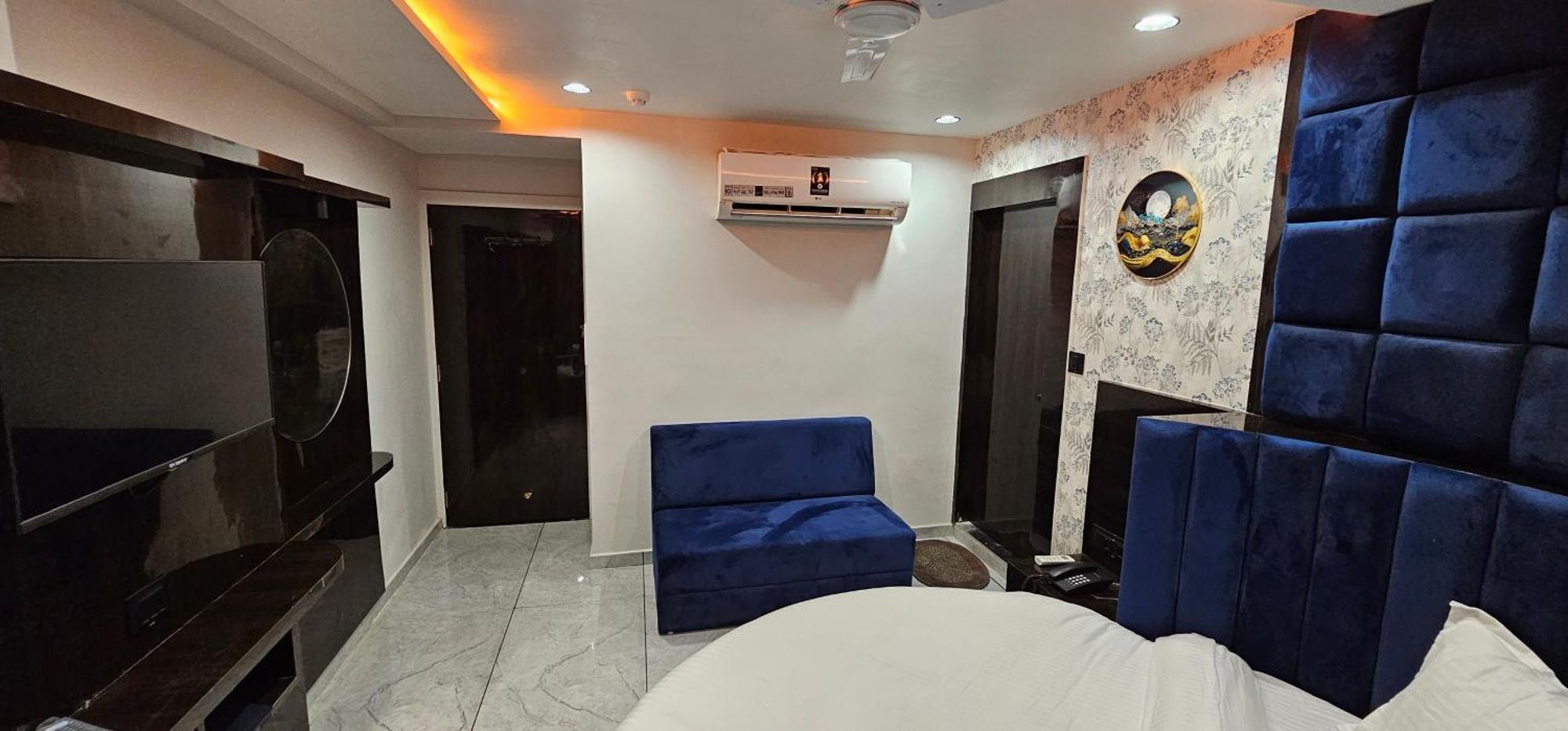 Shagun Bopal Hotel