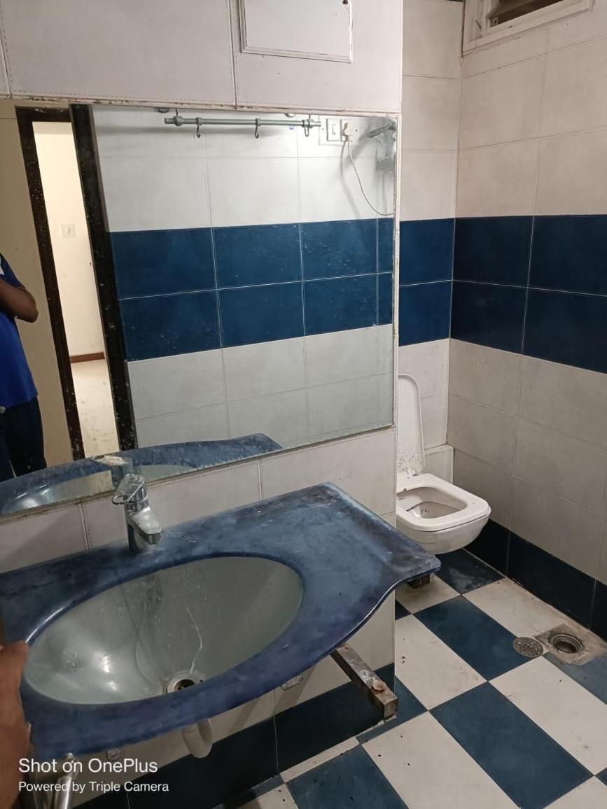 Pihu Girls Pg Hostel *