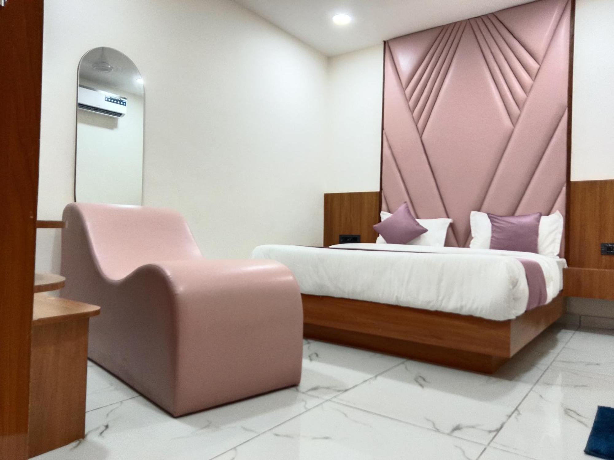 Hotel Zone