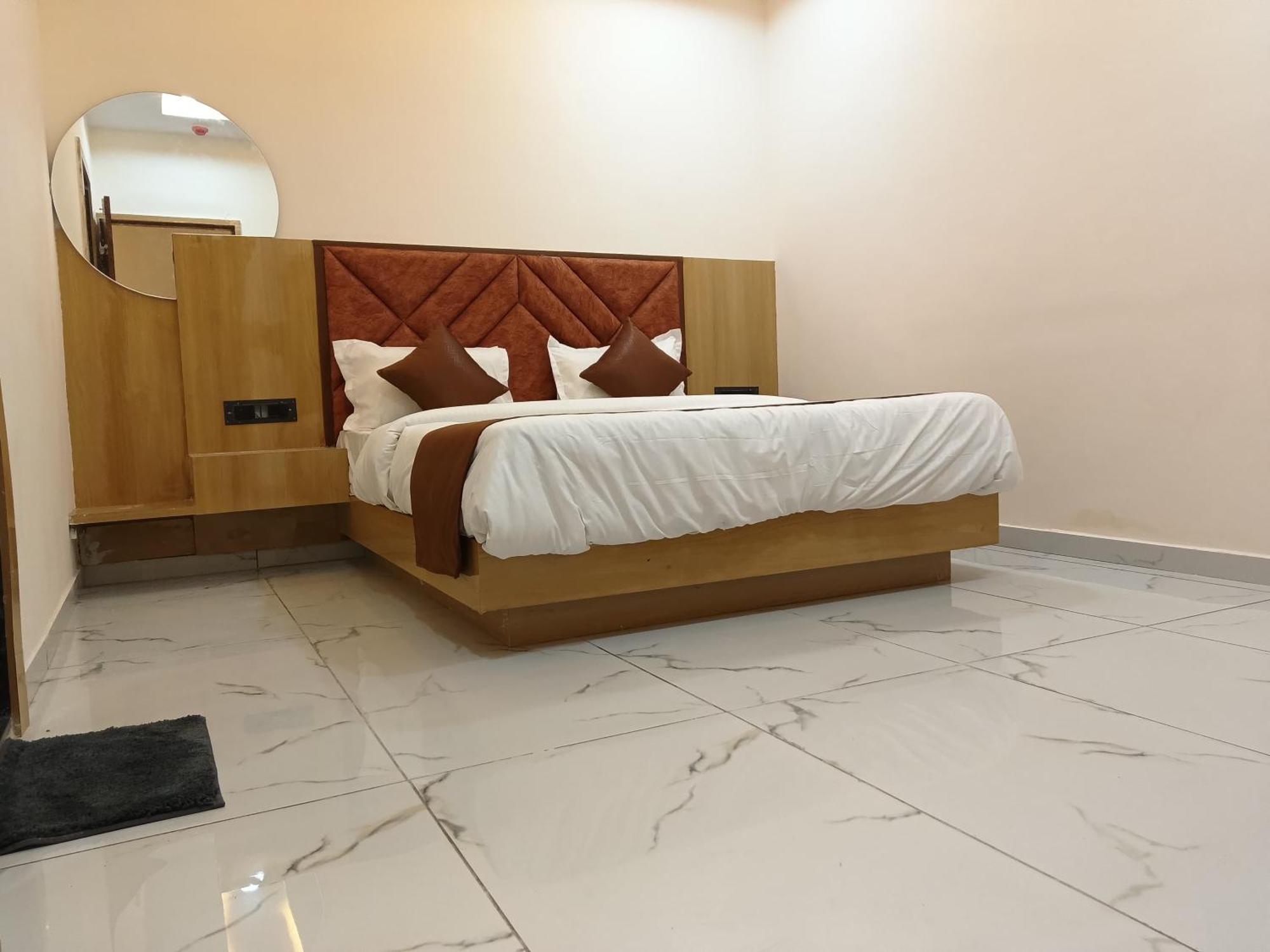 Zone Hotel