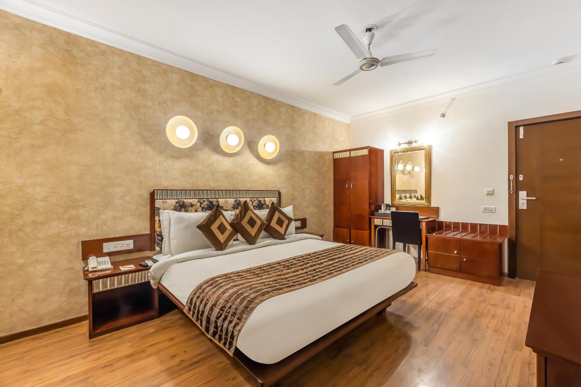 Hotel Palette Nami Residency