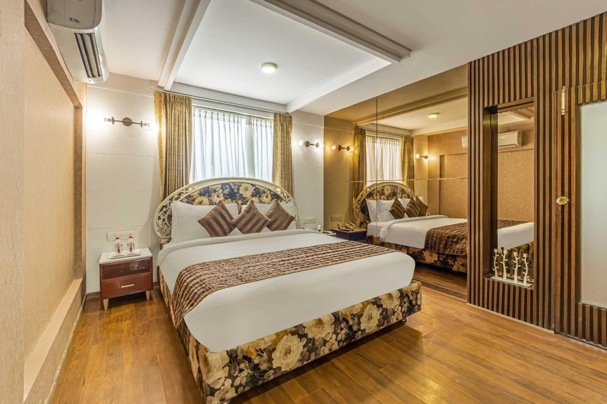 Palette Nami Residency 5* Ahmedabad