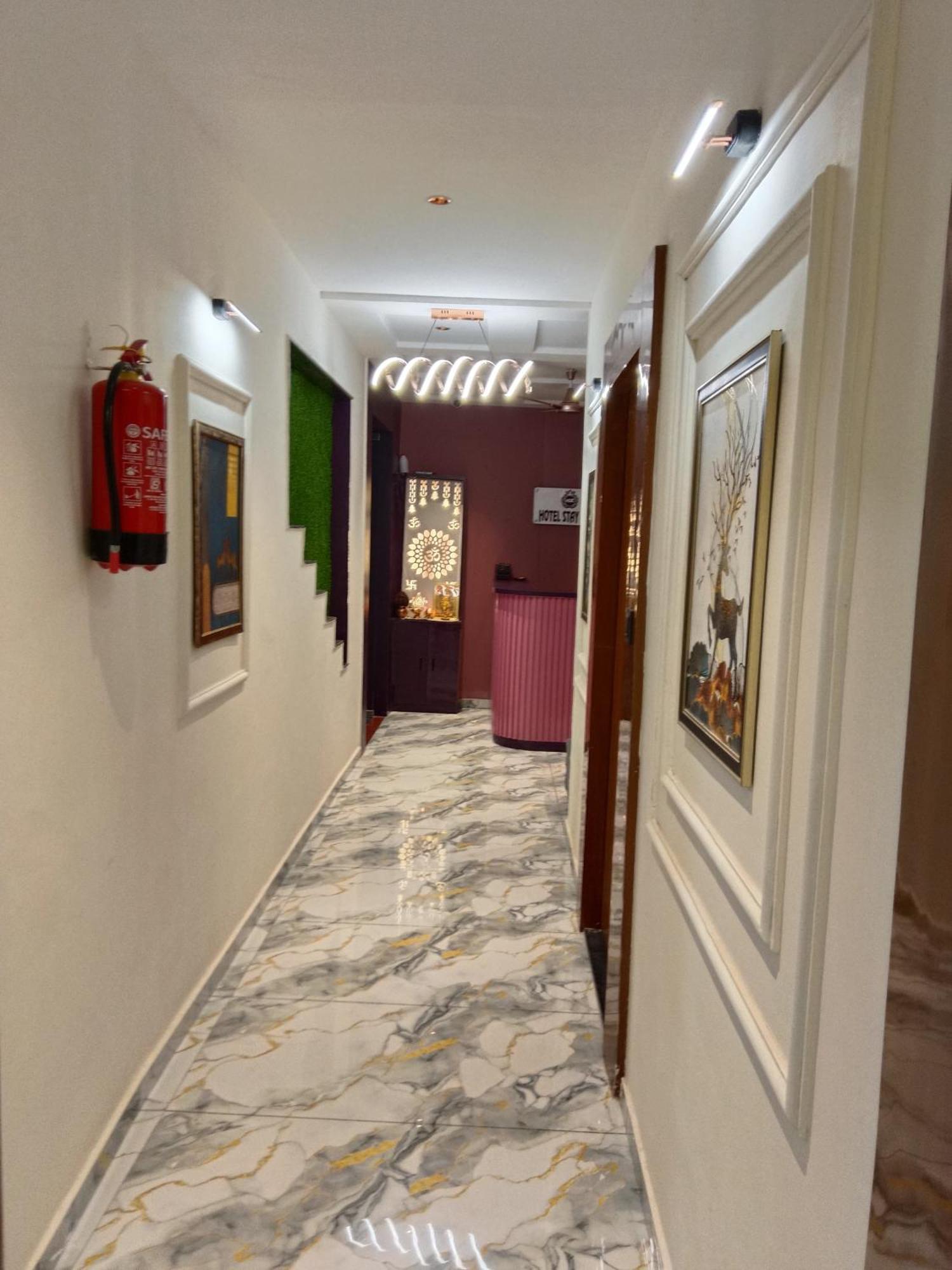 Zone Hotel 3*