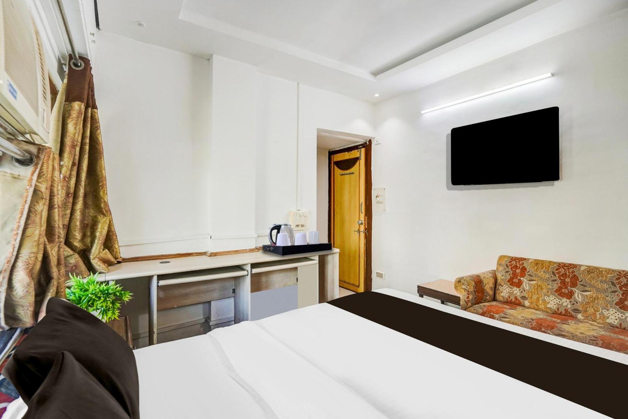 Super Collection O Maninagar East Formerly Maninagar Residency * Ahmedabad