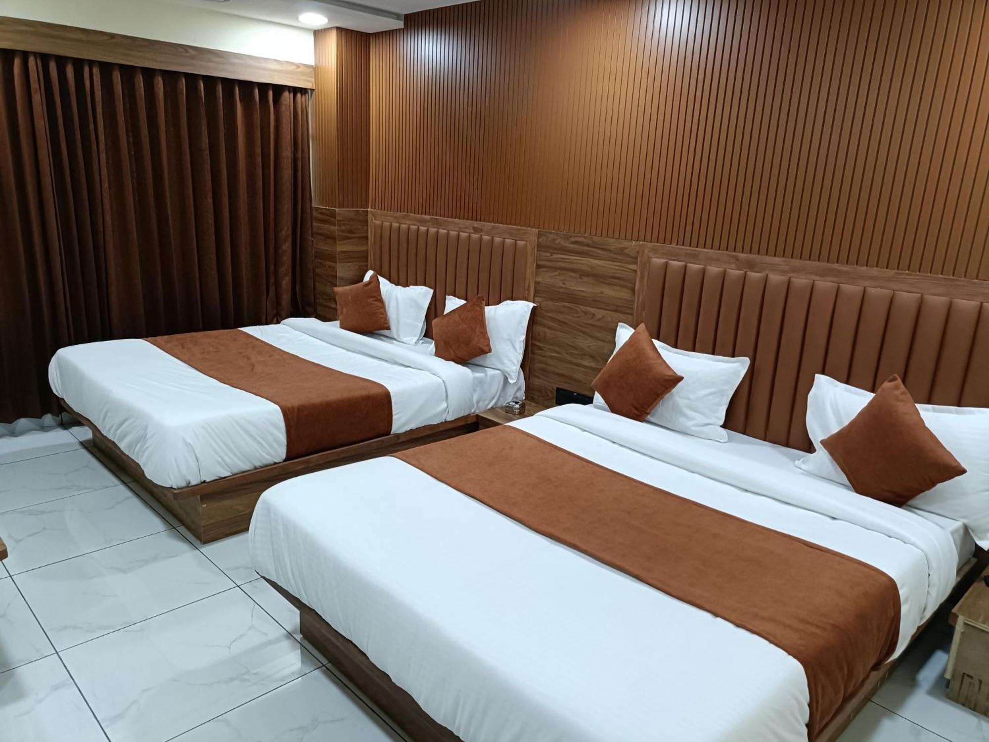 Hotel Sun Plaza Ahmedabad