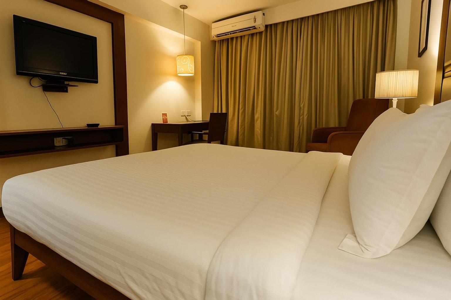 The Sky Imperial, Thaltej 3*