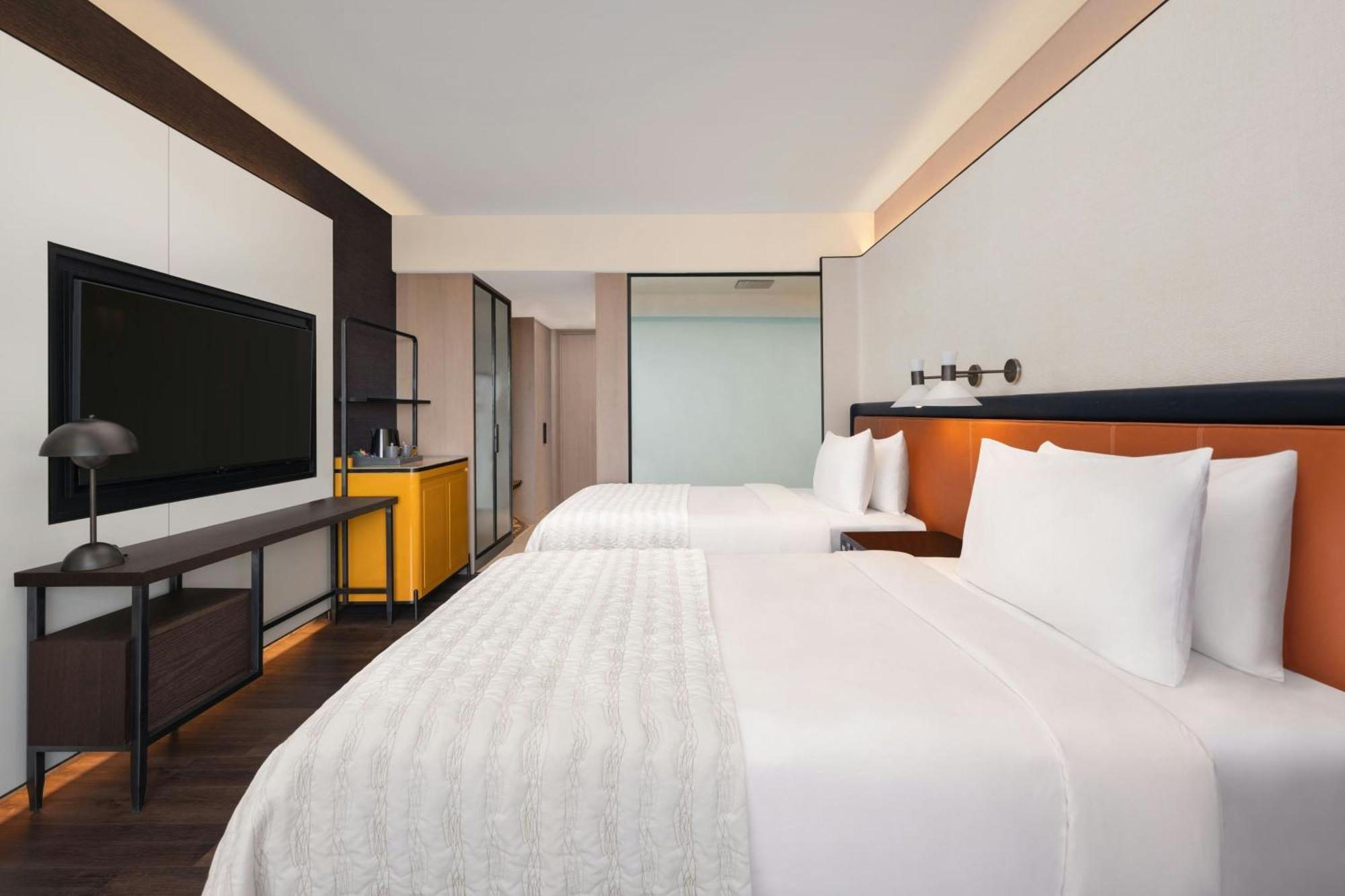 Le Meridien Ahmedabad Hotel 5*